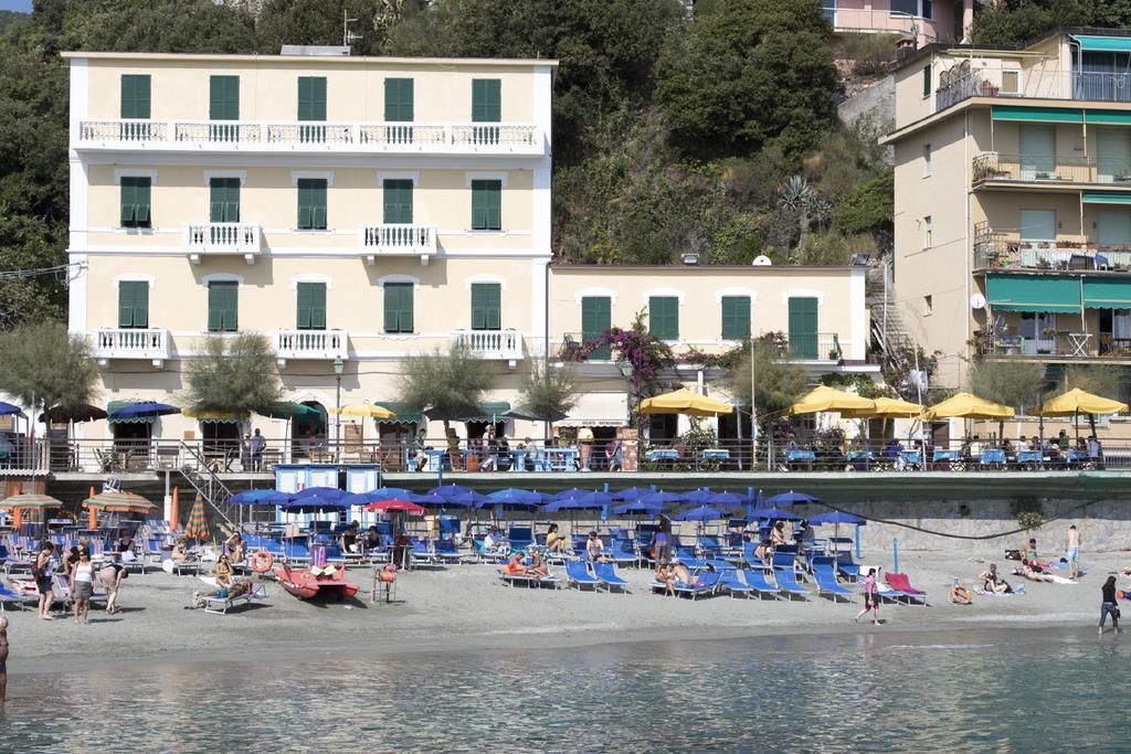 Baia Hotel 3*