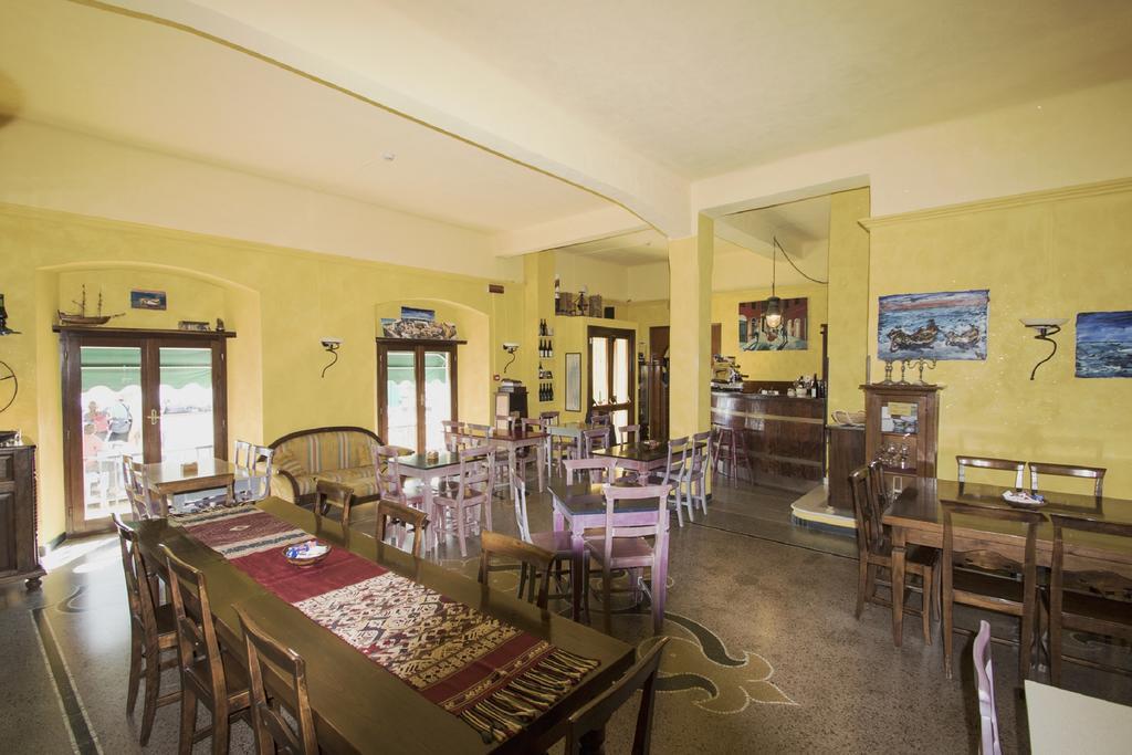 Baia Hotel 3*